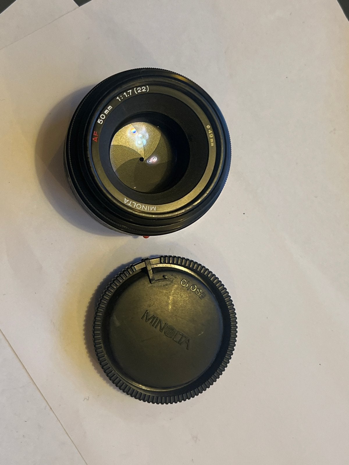 Minolta AF 50mm 1:1.7 (22) lens met lensdop, Ophalen, Autofocus, Zo goed als nieuw, Standaardlens