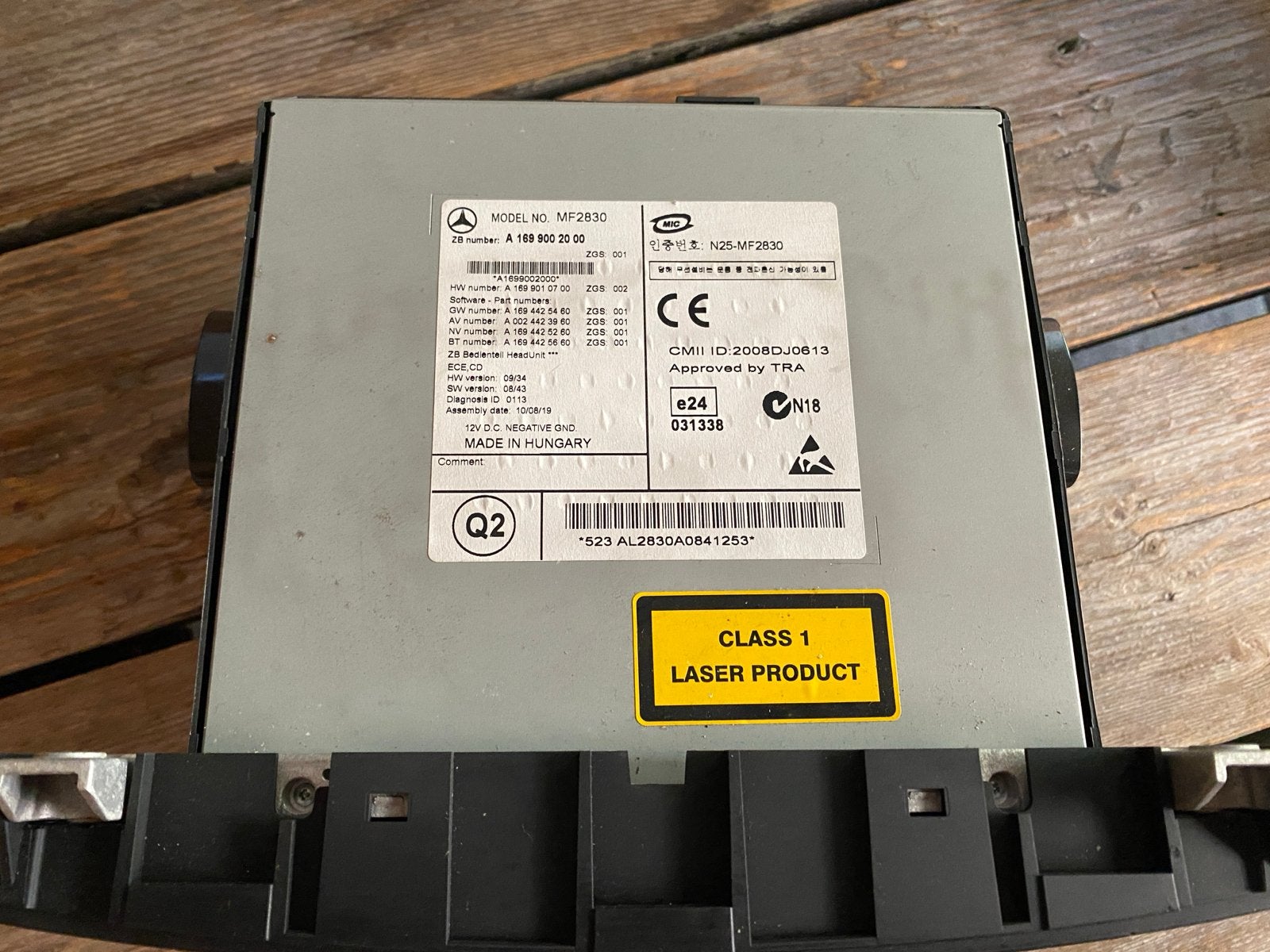 Originele Radio/CD Speler Mercedes Vito 2010 (MF2830), Ophalen, Gebruikt