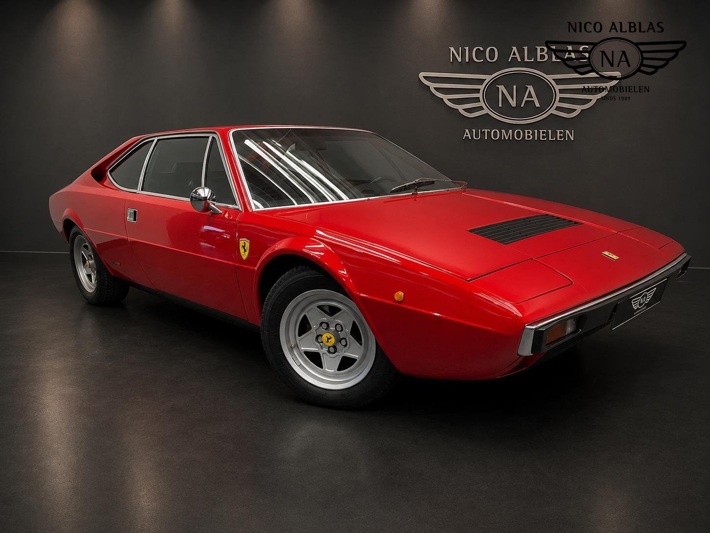 Ferrari Dino 208 GT4 2+2 Coupé, Auto's, Lichtmetalen velgen, Gebruikt, 4 stoelen, Bedrijf
