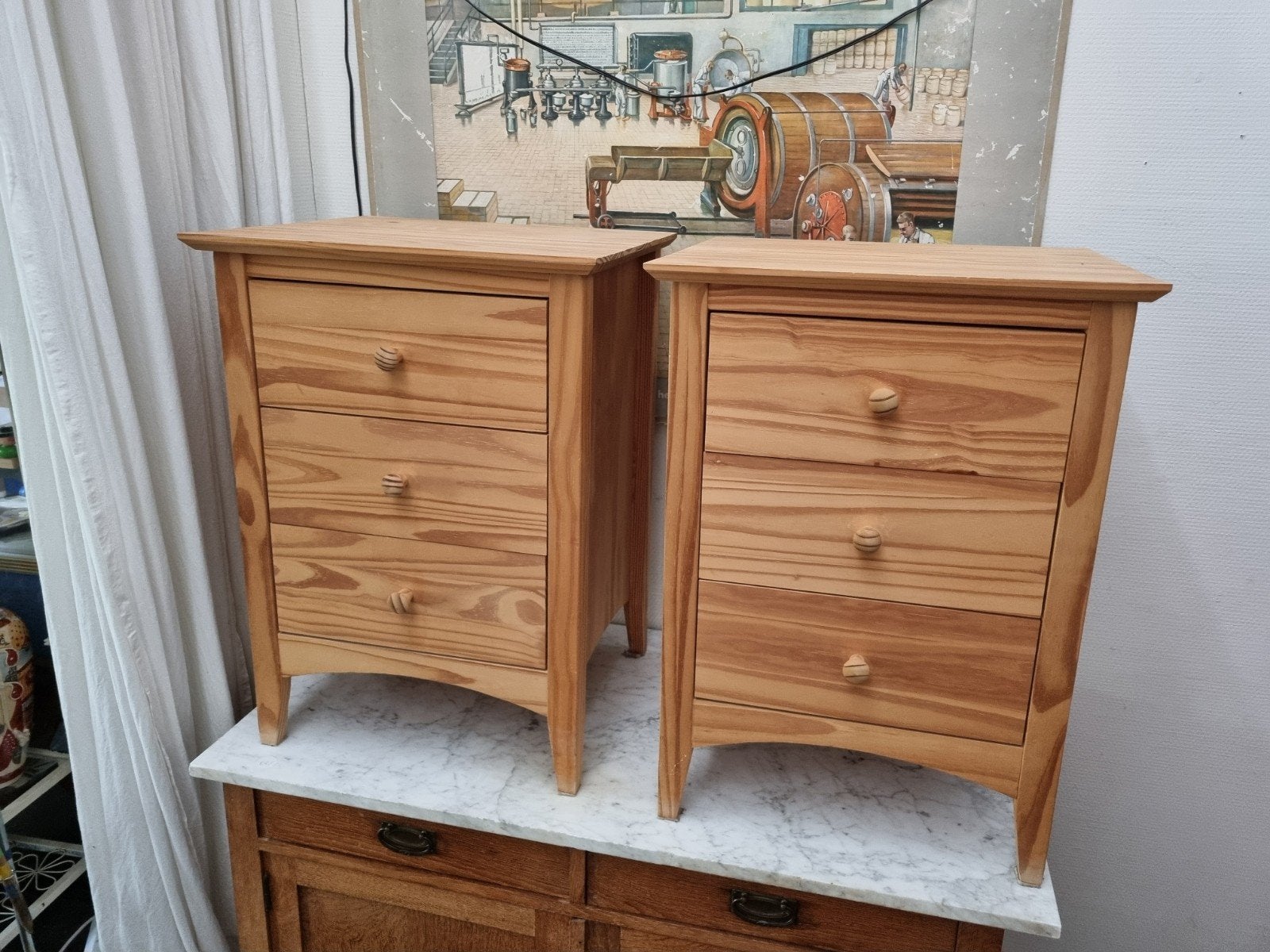 2 vintage grenen nachtkastjes, Ophalen, Zo goed als nieuw, Minder dan 45 cm