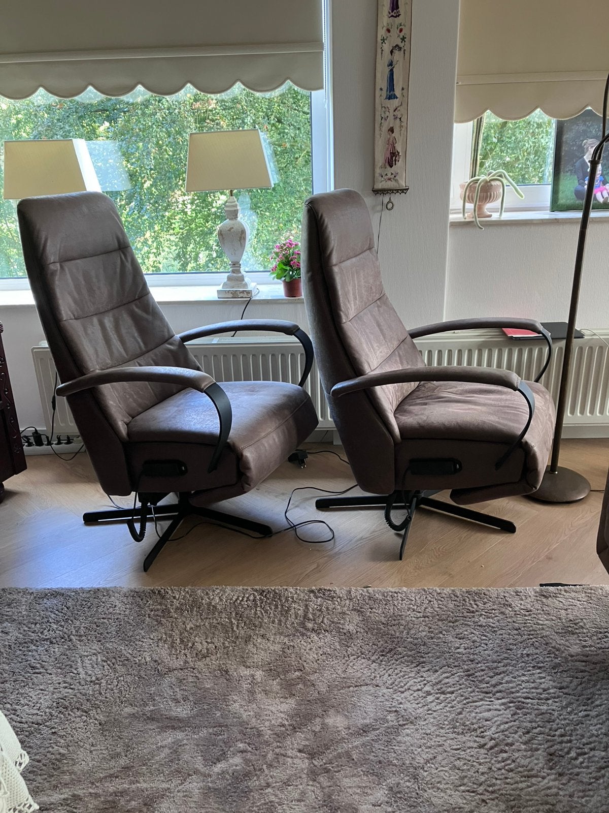 Prominent fauteuil sta op C-100, Ophalen, 75 tot 100 cm, Zo goed als nieuw, Stof