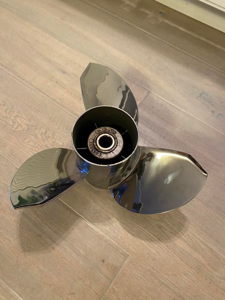 Nieuwe Michigan Ballistic Propeller / Schroef 14 7/8 x 15”, Watersport en Boten, Ophalen of Verzenden, Zo goed als nieuw, Motor en Techniek