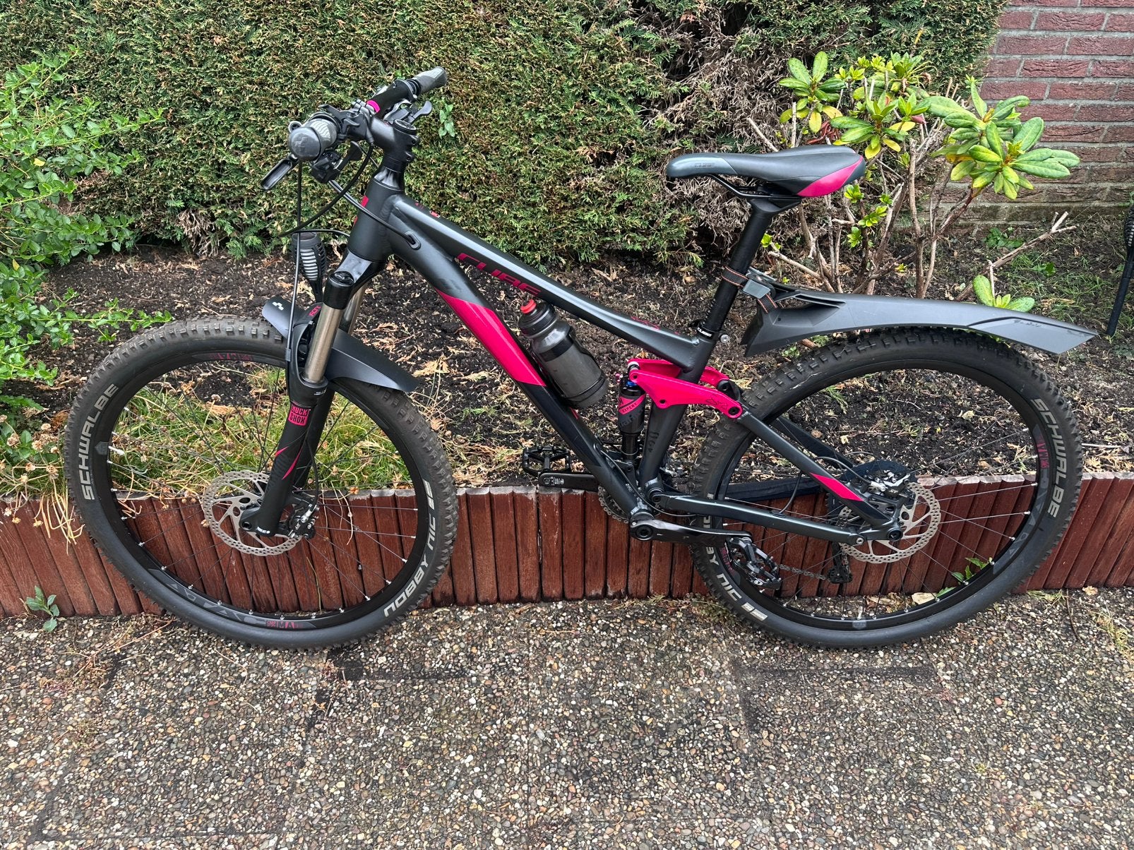 Mountainbike Cube sting pro 120  27,5 inch zwart, Fietsen en Brommers, Hardtail, Zo goed als nieuw, Dames, Ophalen