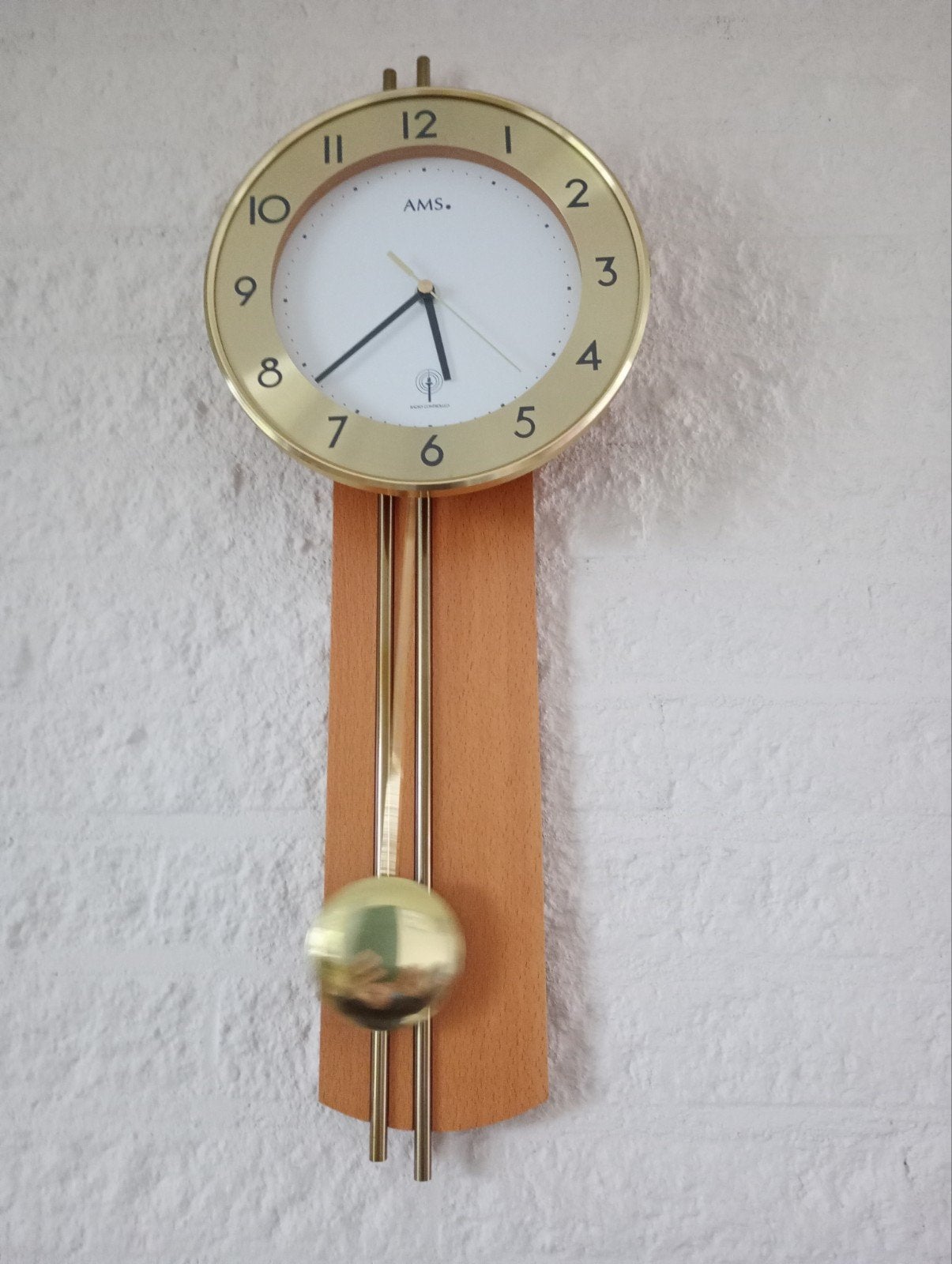 Wandklok AMS radio controlled gestuurd., Ophalen of Verzenden, Zo goed als nieuw, Wandklok