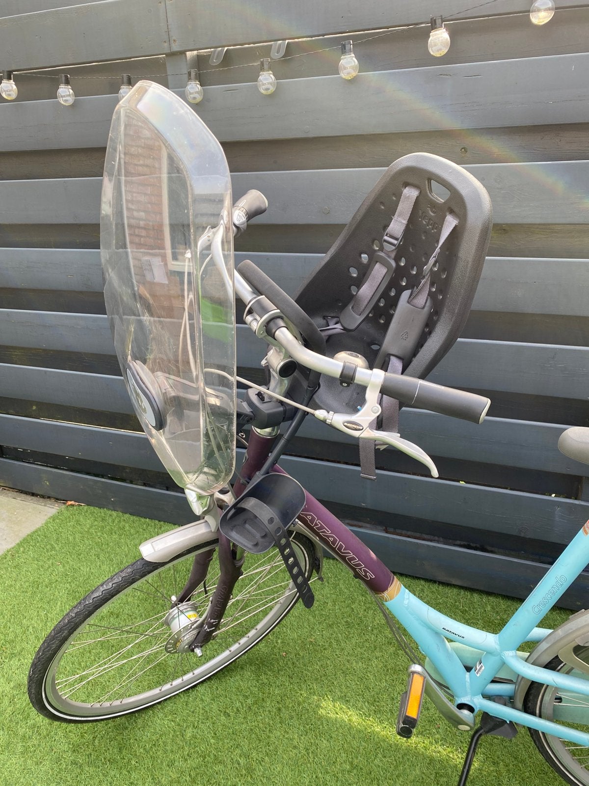Thule Yepp voorzitje met windscherm, Fietsen en Brommers, Ophalen, 0 t/m 18 kg, Voorzitje, Gebruikt