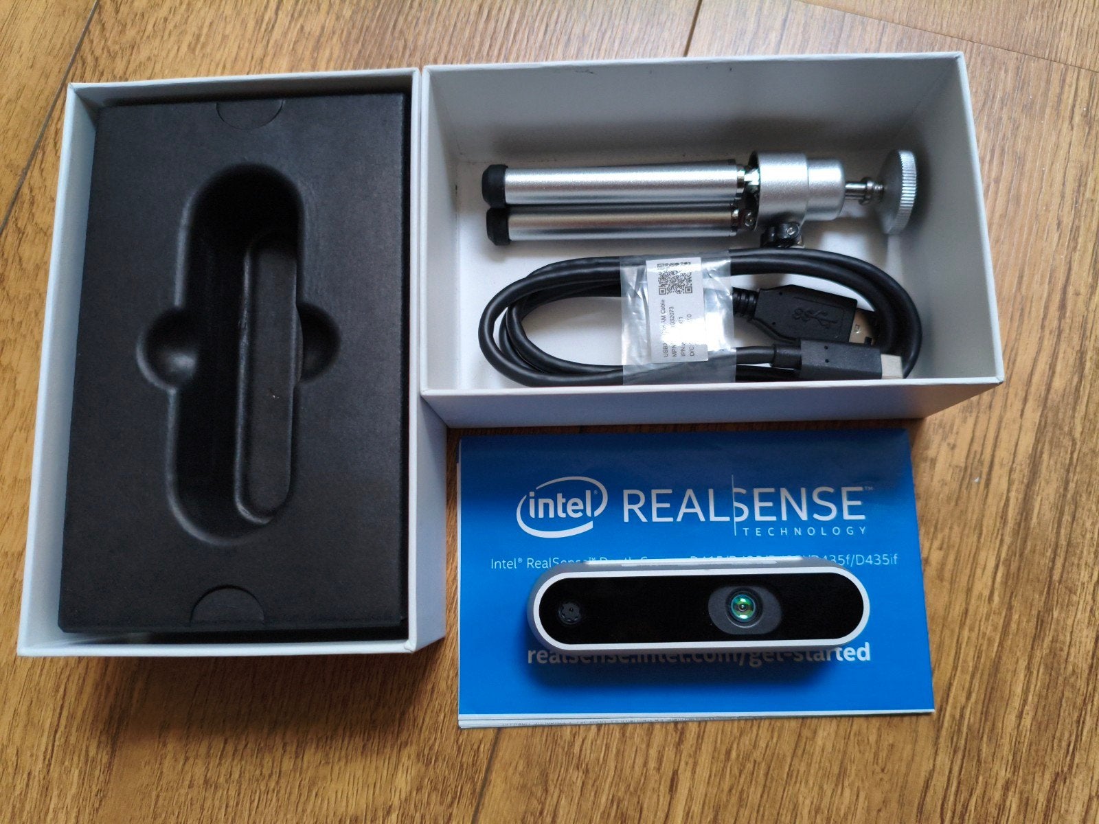 Intel RealSense D435f Dieptecamera - Nieuwstaat, Computers en Software, Intel, Ophalen of Verzenden, Zo goed als nieuw, Monitorclip
