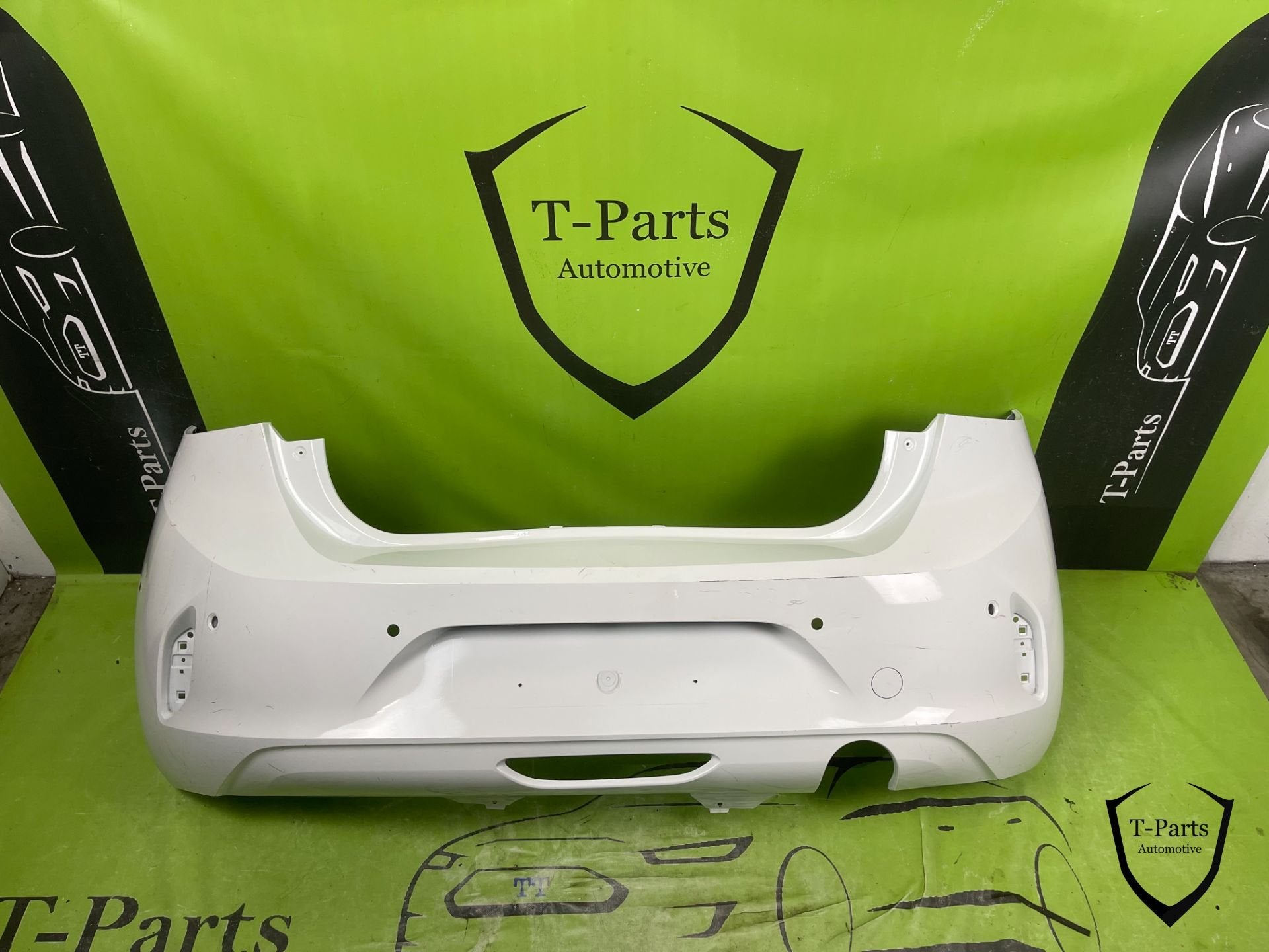 opel corsa F achterbumper Bumper 6x pdc, Auto-onderdelen, Info@fabrikant.eu, Fabrikantstraat 1
1000 AA  Amsterdam, NL, Opel, Ophalen of Verzenden