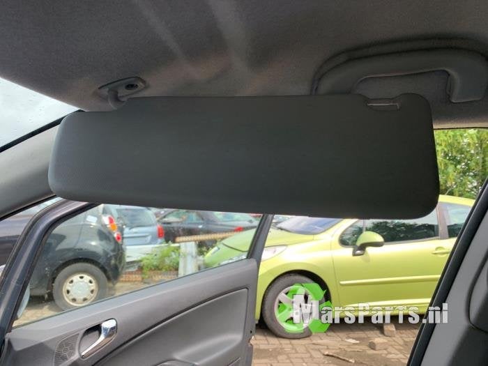 Zonneklep van een Opel Corsa, Gebruikt, -, -, Opel