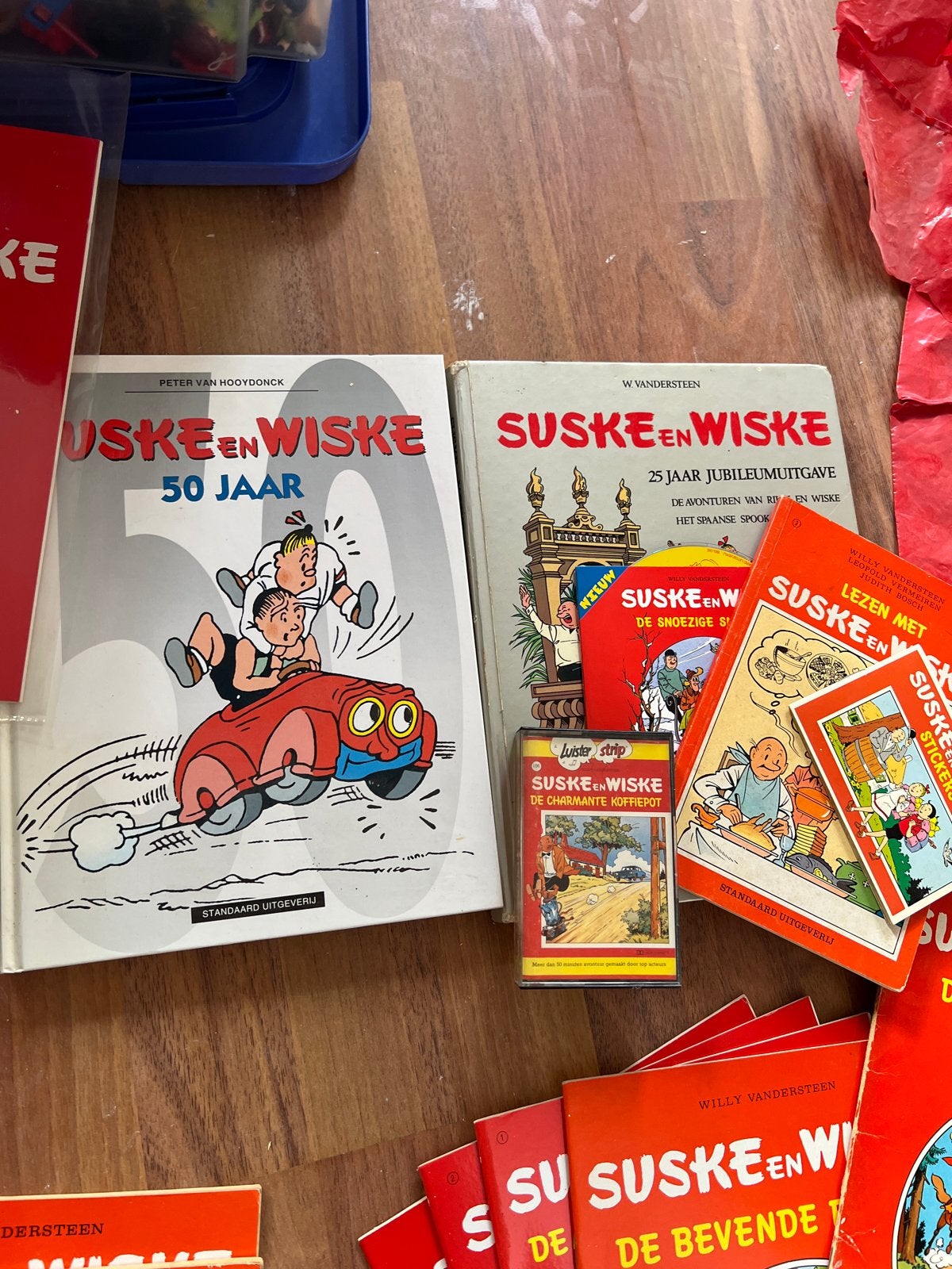 Suske en Wiske stripboeken en jubileumuitgaven, Boeken, Meerdere stripboeken, Ophalen of Verzenden, Gelezen