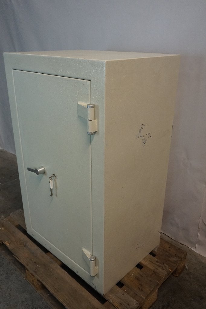 Enorm zware kluis brandkast 75x56x120,5, Ophalen, Gebruikt, Brandkast