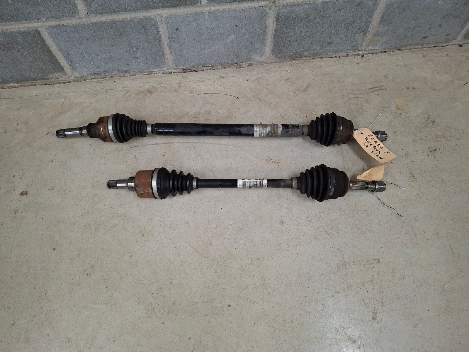 Aandrijfas Opel Corsa F aandrijfassen, Ophalen of Verzenden, Gebruikt, Opel