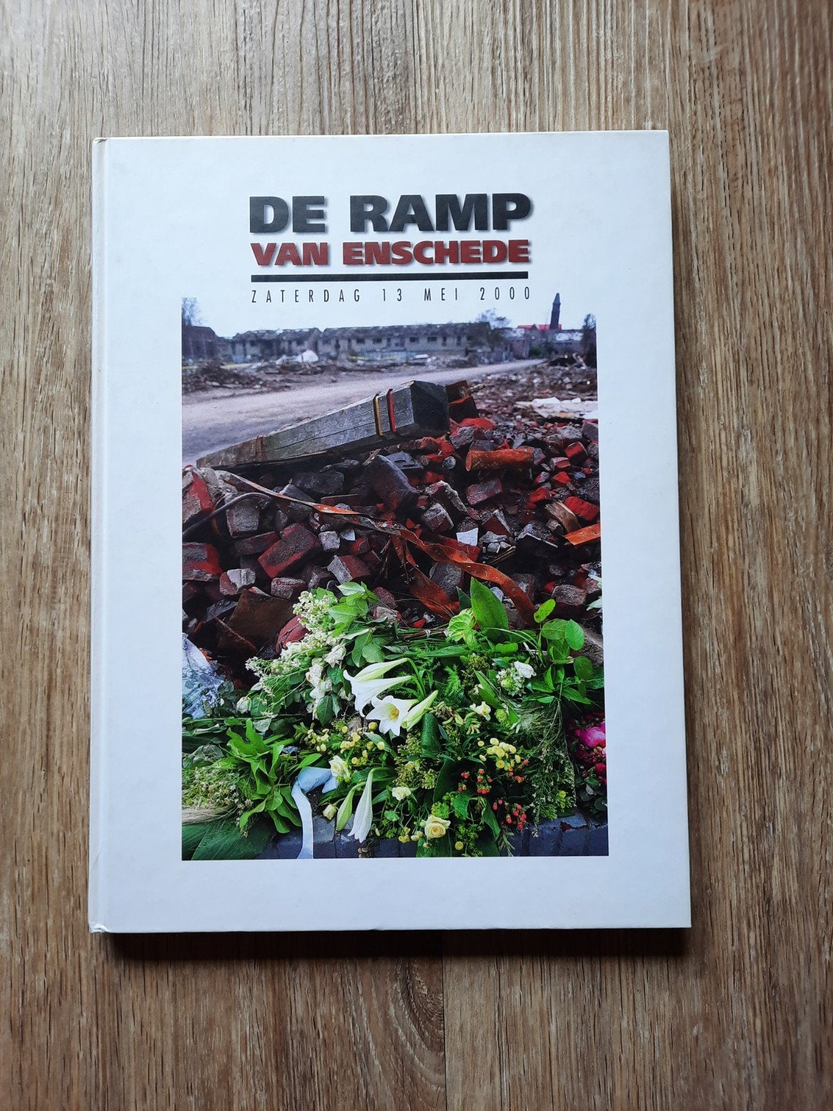 De ramp van Enschede, Boeken, Ophalen of Verzenden, Zo goed als nieuw