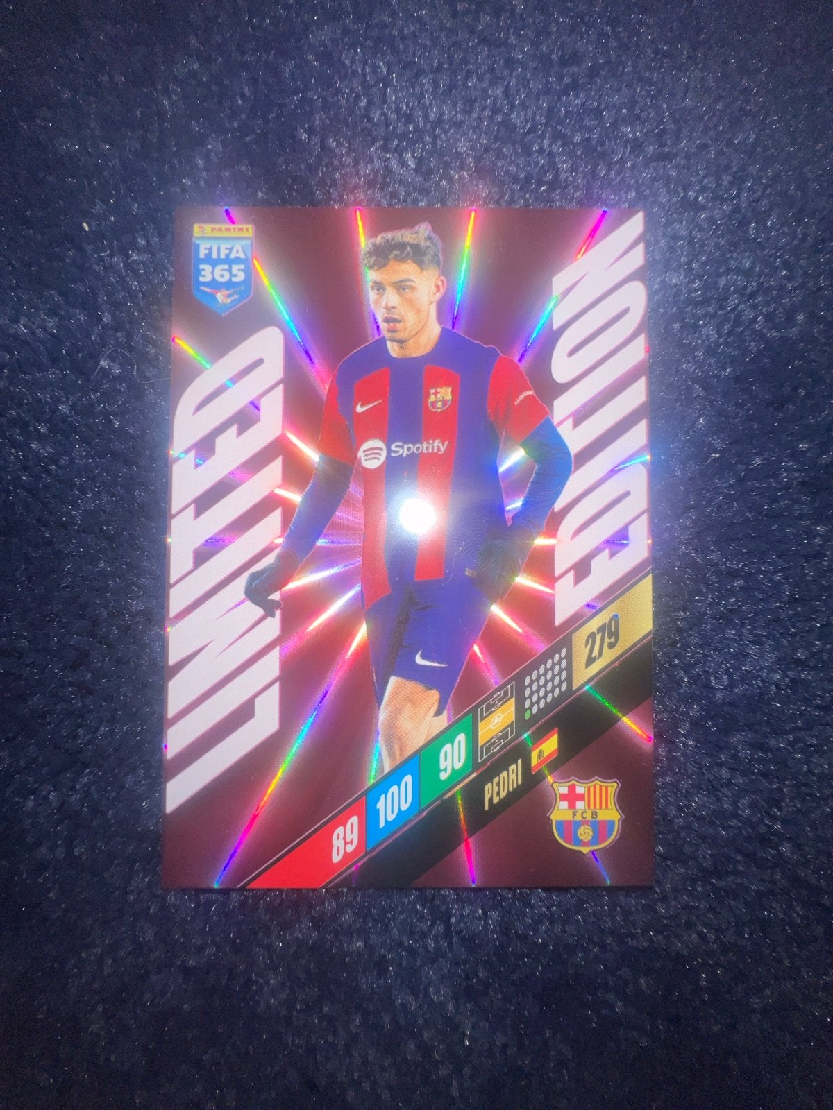 Panini FIFA 365 Adrenalyn XL 2024 Limited Edition Pedri, Verzamelen, Ophalen of Verzenden, Zo goed als nieuw, Buitenlandse clubs