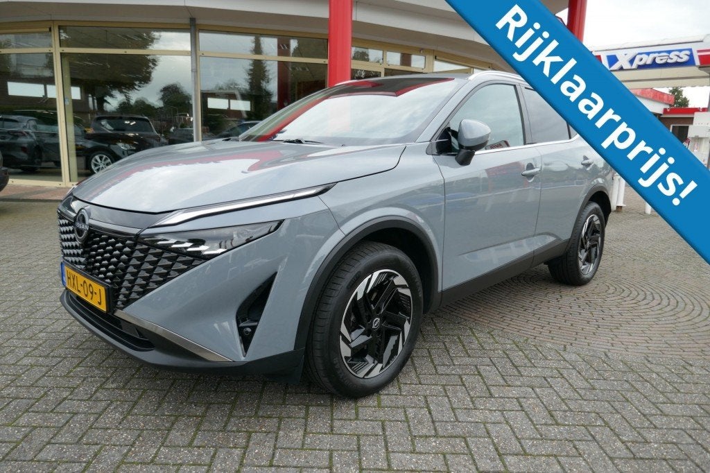 Nissan QASHQAI 1.3 MHEV X N-CONNECT 360 CAMERA/ADAPT.CRUISE/, Auto's, 4 cilinders, Met garantie (alle), 1365 kg, Bedrijf