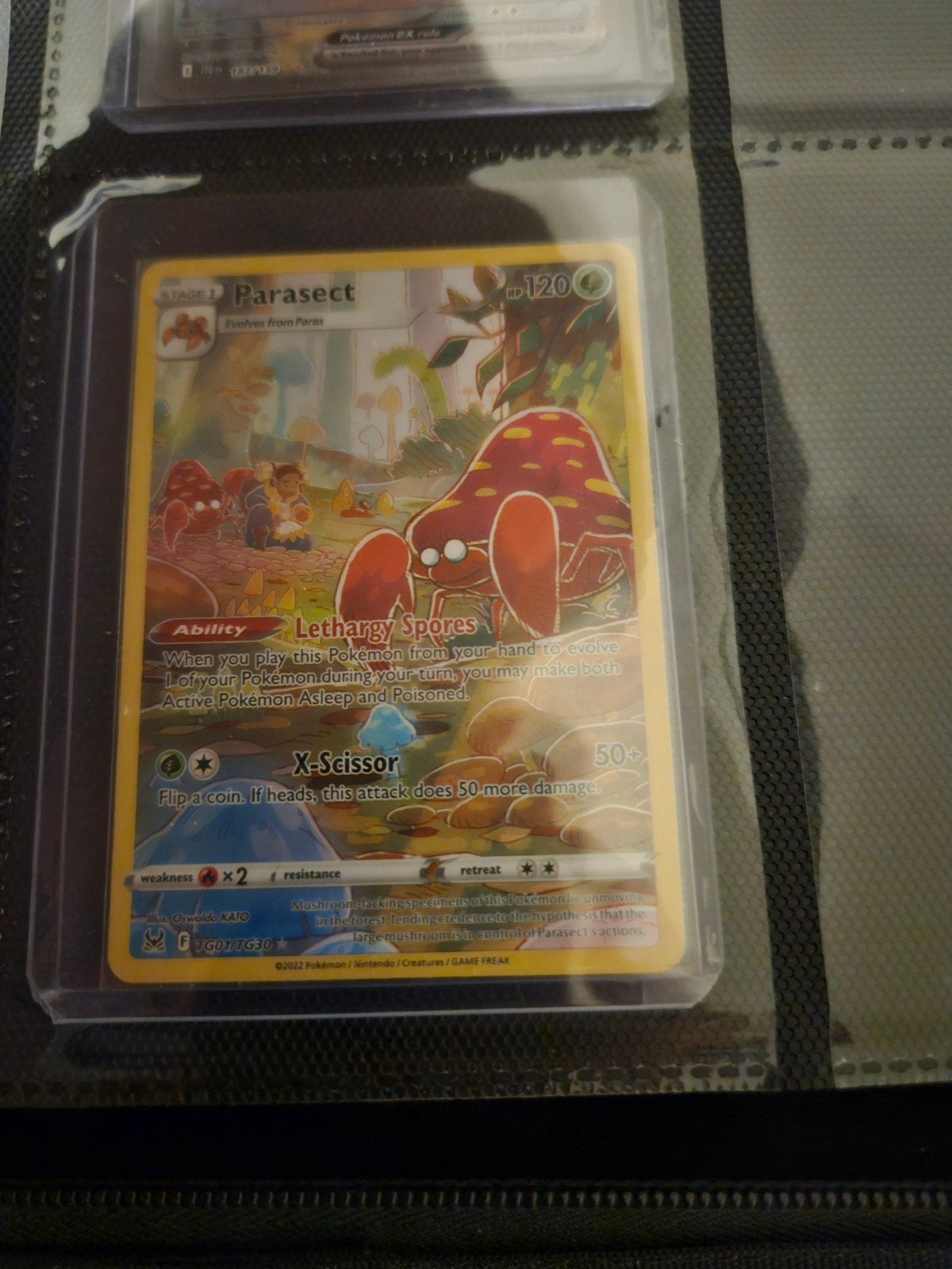 Pokemon Parasect TG01/TG30 Lost Origin, Ophalen of Verzenden, Zo goed als nieuw, Losse kaart, Foil