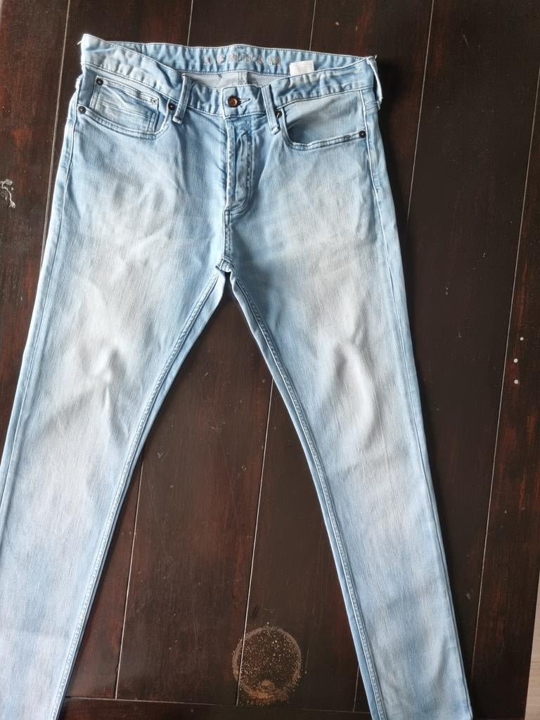 ZGAN LICHTE DENHAM BOLT SKINNY FIT STRETCH JEANS SIZE 33/32!, Blauw, Ophalen of Verzenden, Zo goed als nieuw, W33 - W34 (confectie 48/50)