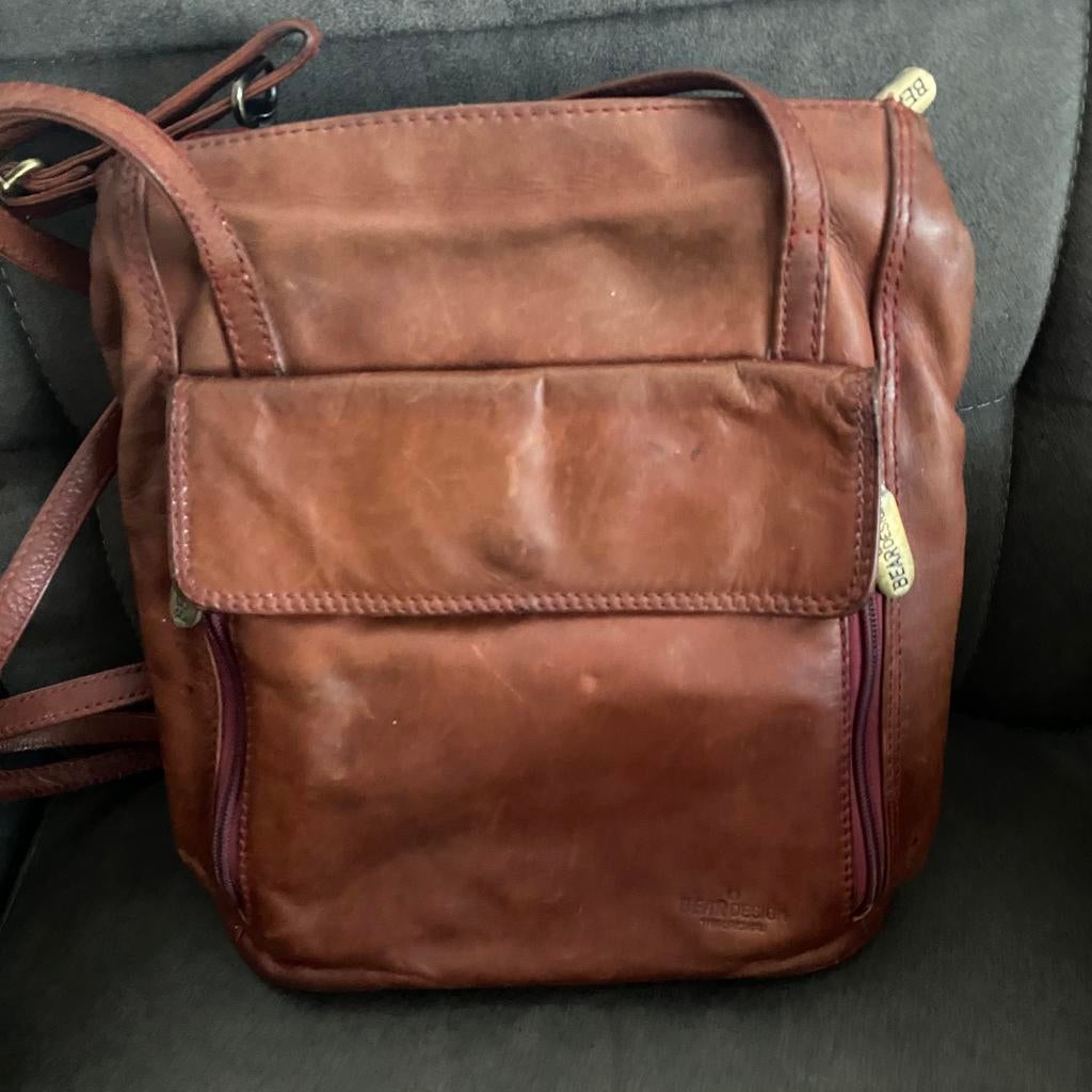 BEAR DESIGN RUG-/SCHOUDER-/CROSSBODY TAS., Sieraden, Tassen en Uiterlijk, Tassen | Damestassen, Ophalen of Verzenden, Gebruikt
