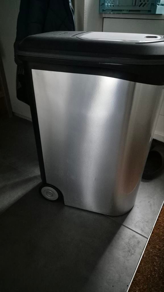 Voerton Curver 20kg/54L, Dieren en Toebehoren, Dierenvoeding, Ophalen, Hond
