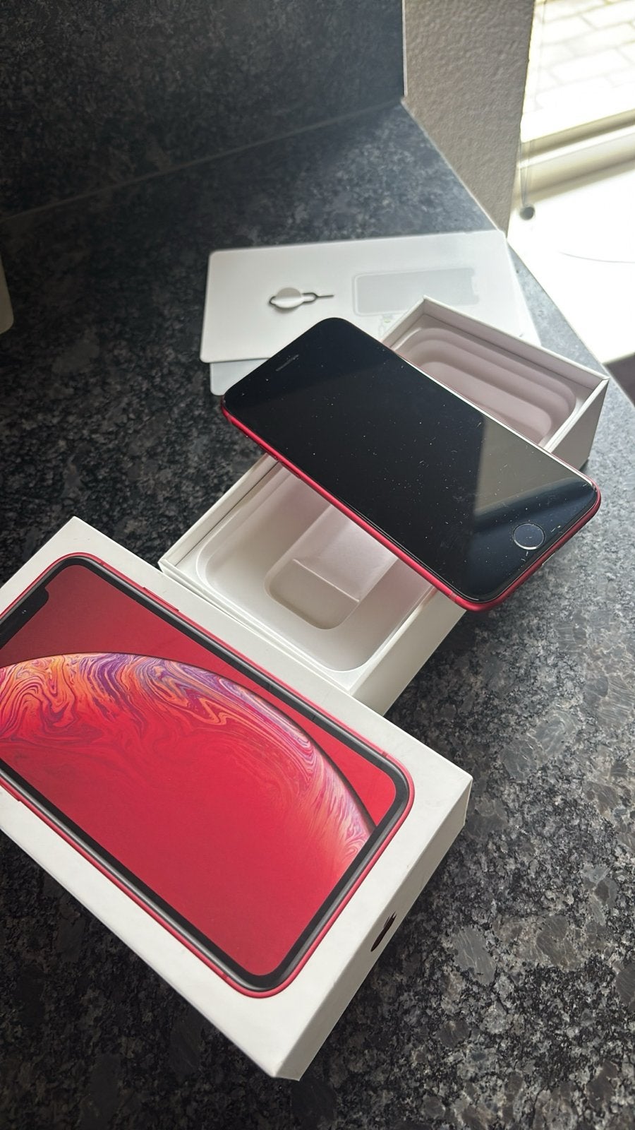 Apple iPhone SE (3e gen)  Rood 64GB, Telecommunicatie, Mobiele telefoons | Apple iPhone, Ophalen of Verzenden, Zo goed als nieuw