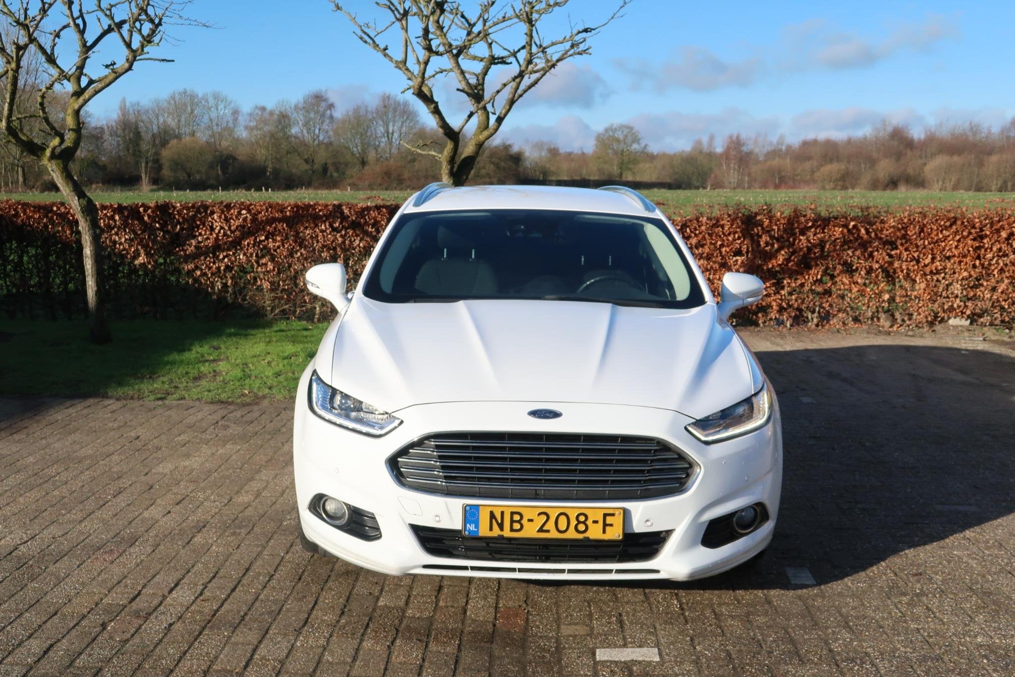 Ford Mondeo Wagon 1.5 TDCi Titanium Lease Edition EXPORT 600, Voorwielaandrijving, Stof, Gebruikt, Euro 6