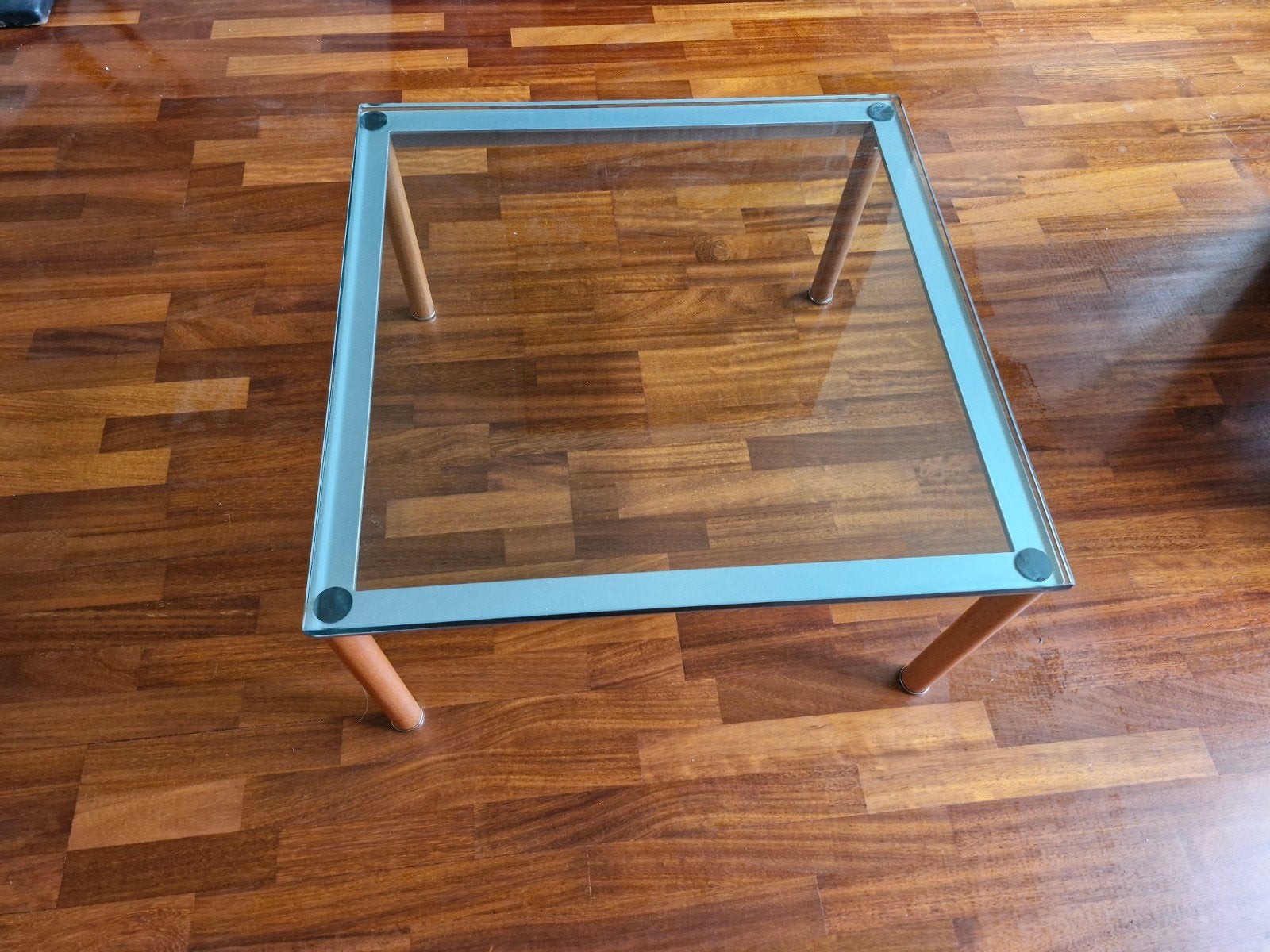 Prachtige glazen/notenhouten salontafel, Ophalen, 100 tot 150 cm, 50 tot 100 cm, Rechthoekig