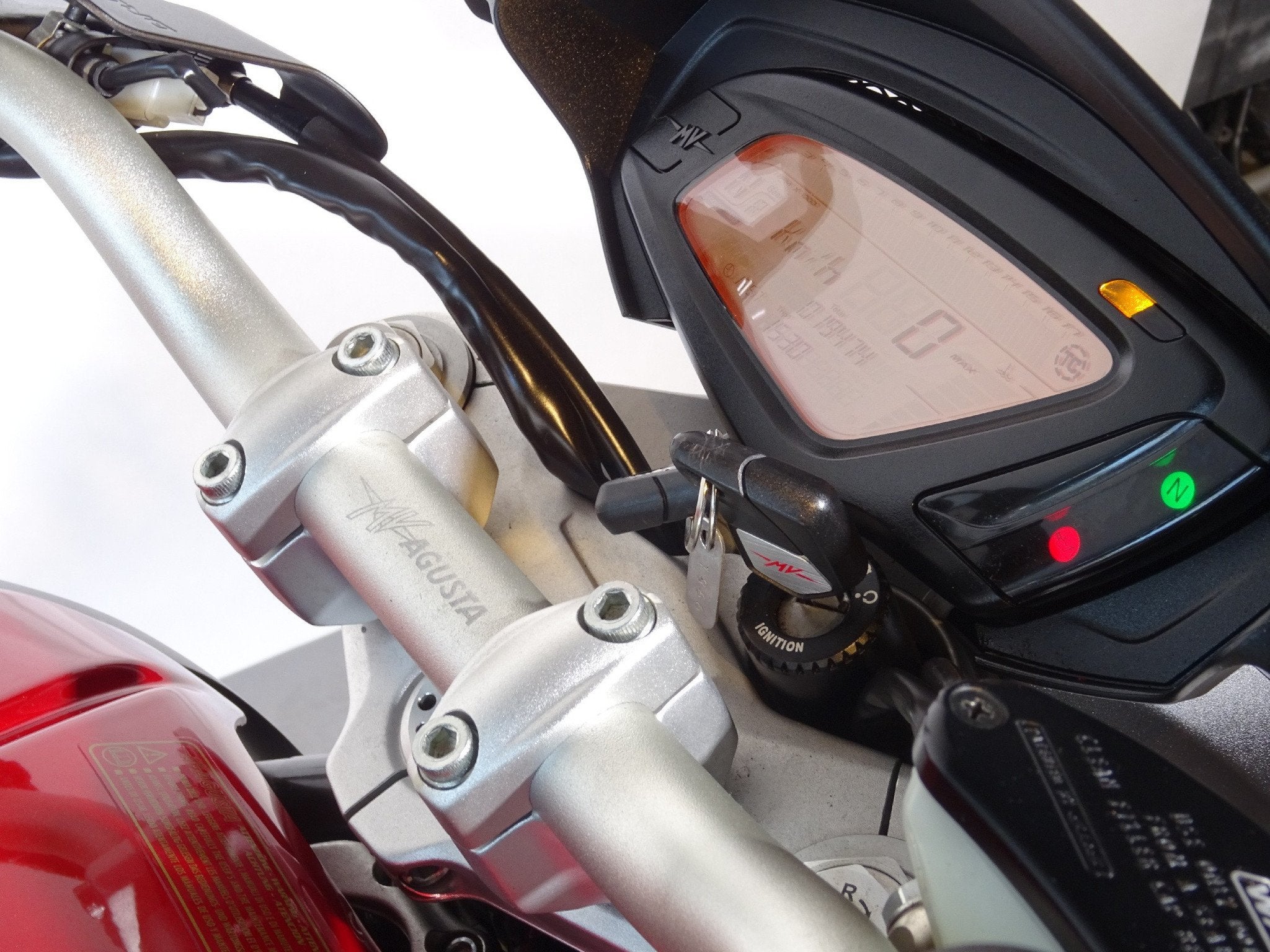 MV Agusta Brutale 800, Motoren, Motoren | MV Agusta, Bedrijf, Meer dan 35 kW, 800 cc, Quickshifter
