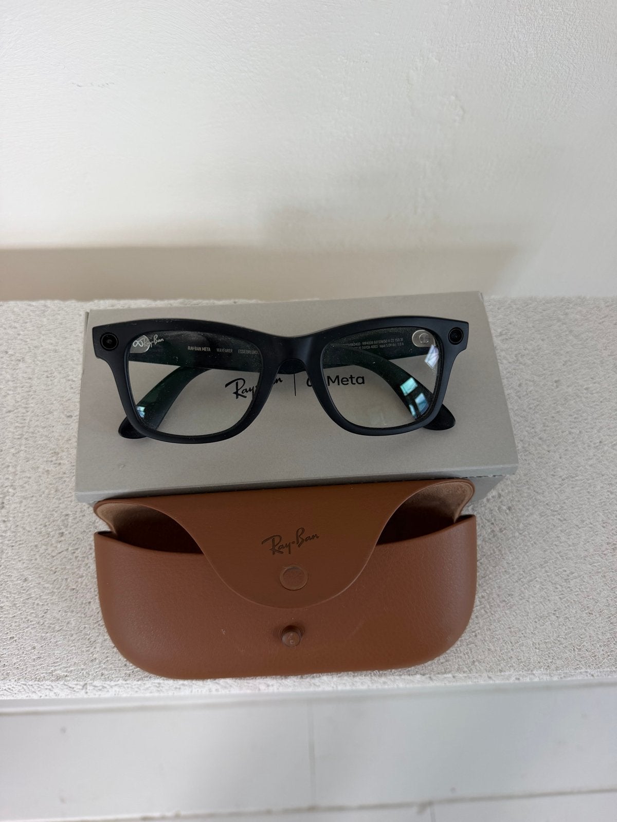 Meta Ray-Ban Wayfarer Gen 1 – Mat Zwart met Transitions, Gebruikt, Zwart, Ophalen of Verzenden, Ray-Ban