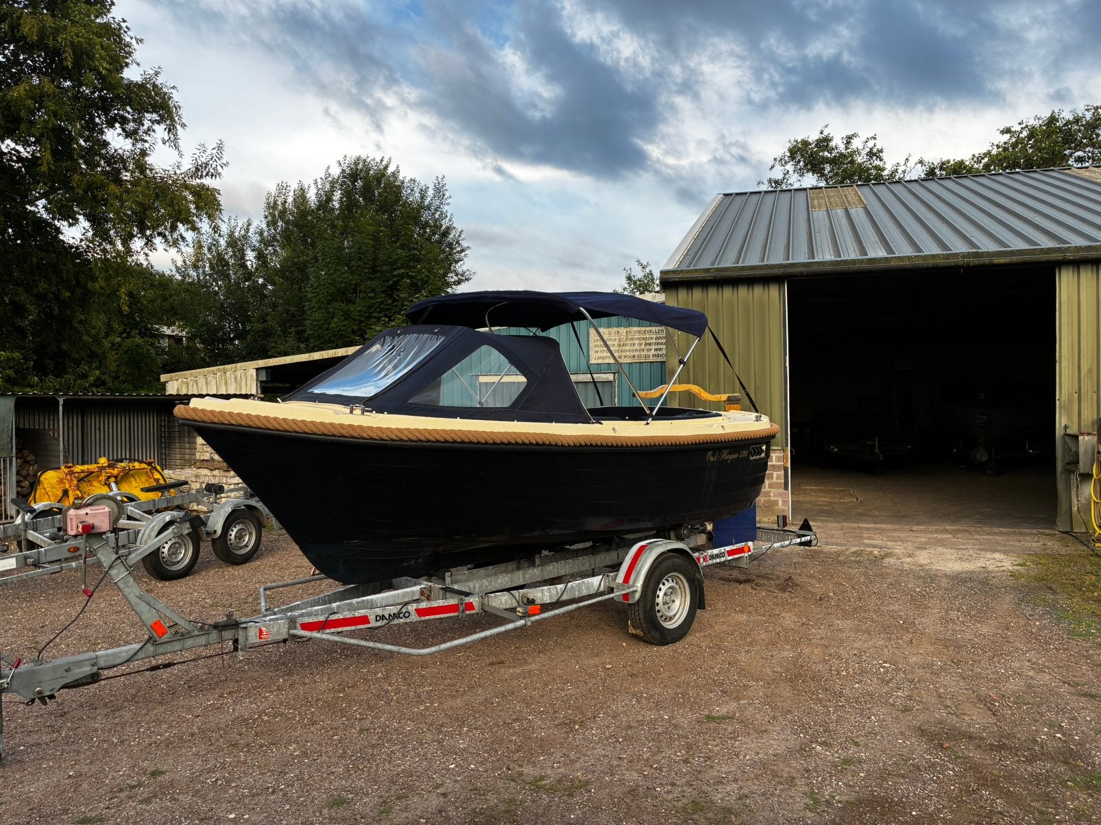 Aanbieding!! oudhuijzer 520 met 9,9 pk Yamaha, Watersport en Boten, Ophalen, Kunststof, Buiskap, Zo goed als nieuw