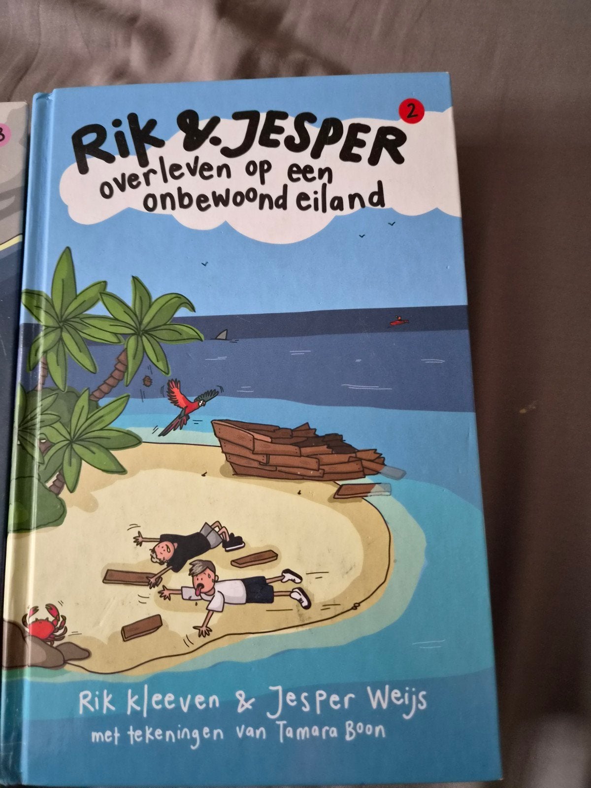 Rik & Jesper overleven op een onbewoond eiland, Ophalen of Verzenden, Zo goed als nieuw, Rik Kleeven & Jesper Weijs, Fictie algemeen