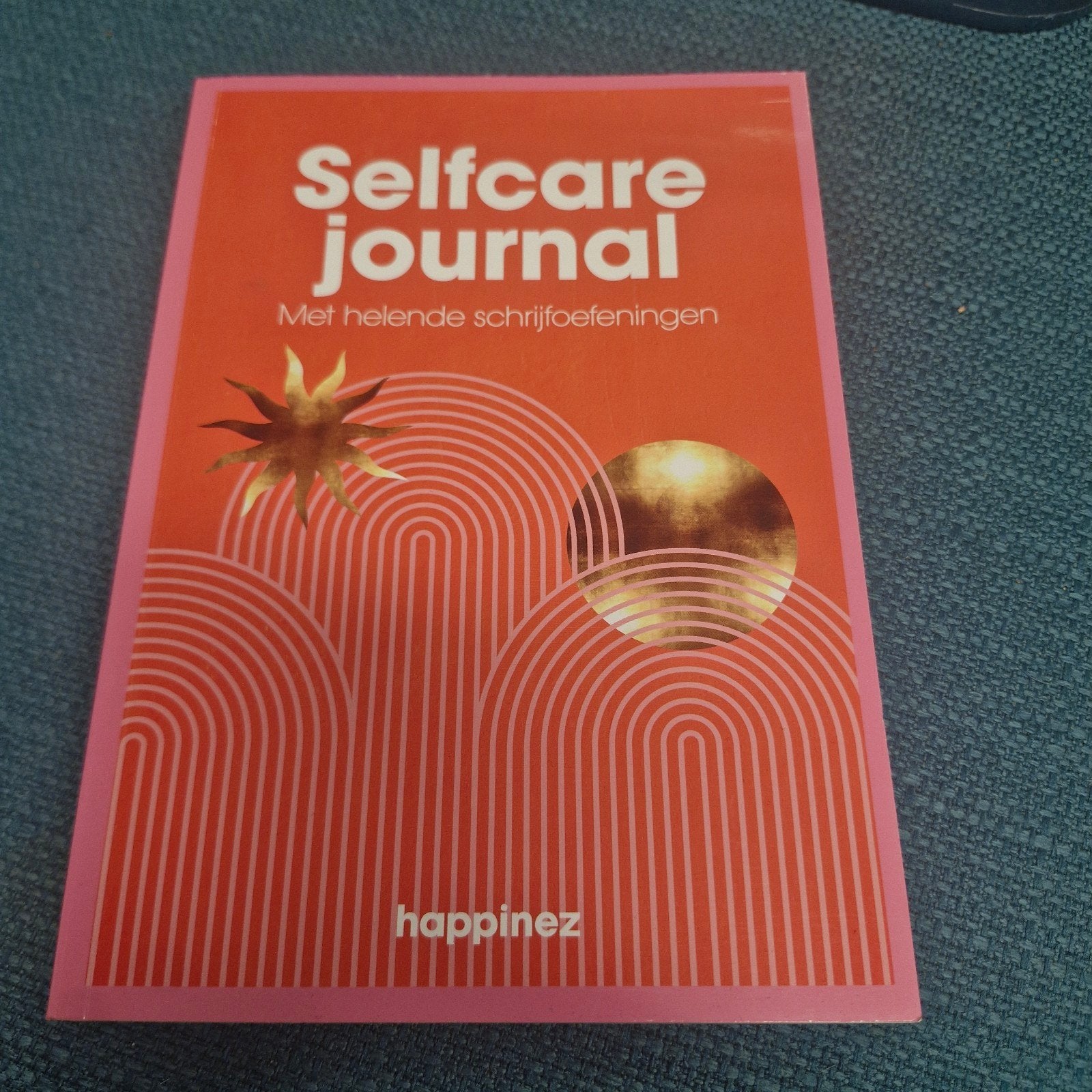 Selfcare Journal - Met helende schrijfoefeningen, Ophalen of Verzenden, Zo goed als nieuw, Happinez