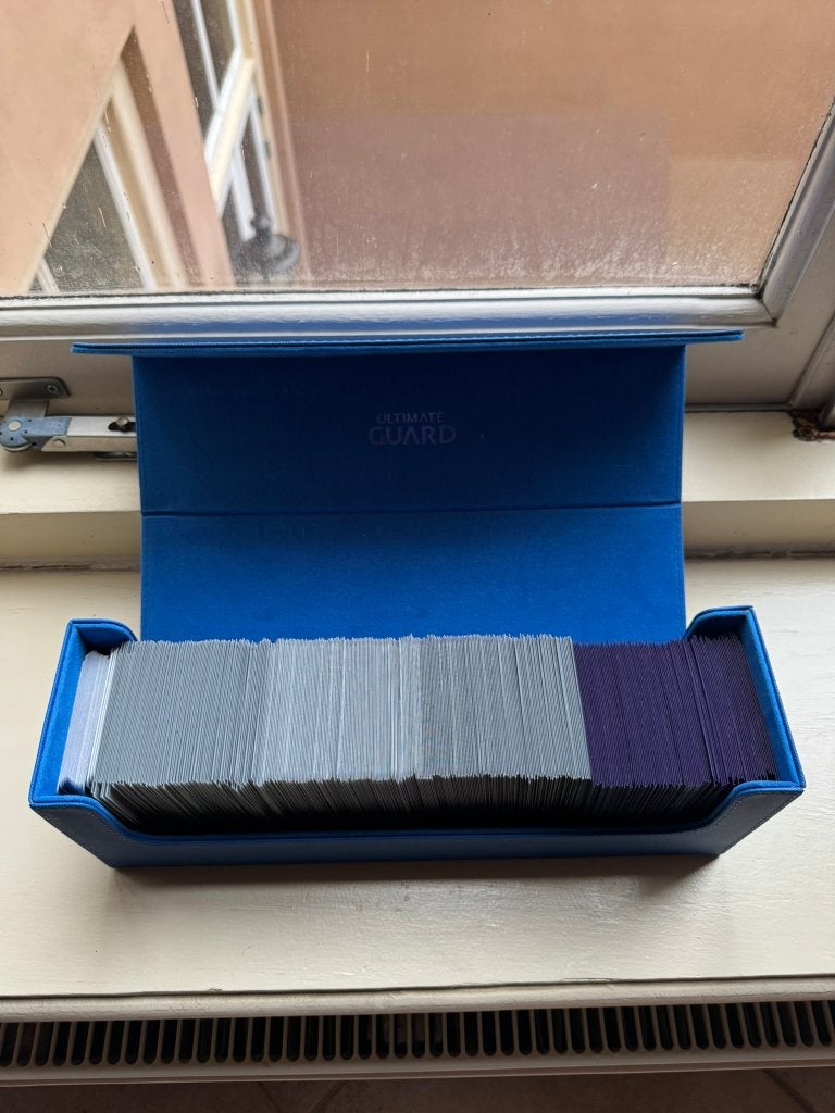 MTG verzameling kaarten, decks, binder, accessoires €2100+, Hobby en Vrije tijd, Verzamelkaartspellen | Magic the Gathering, Ophalen of Verzenden