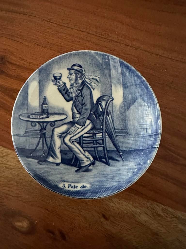 Set van 6 Delfts Blauwe bordjes met Drinkmotieven, Ophalen of Verzenden