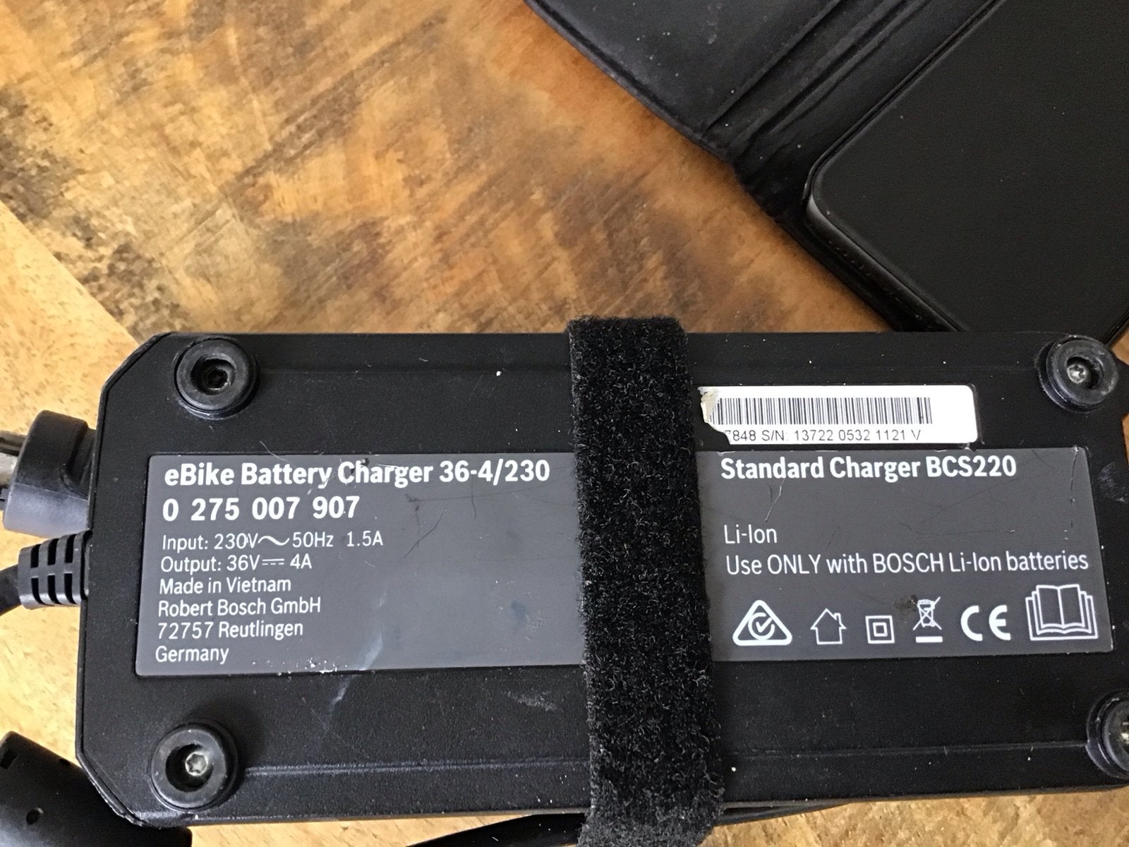 Bosch eBike Acculader BCS220 36V 4A, Gebruikt