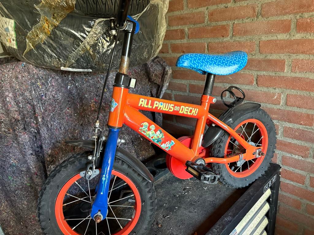 Opkanp kinderfiets - Paw Patrol thema, Fietsen en Brommers, Fietsen | Kinderfietsjes, Ophalen of Verzenden, Gebruikt, Velgrem