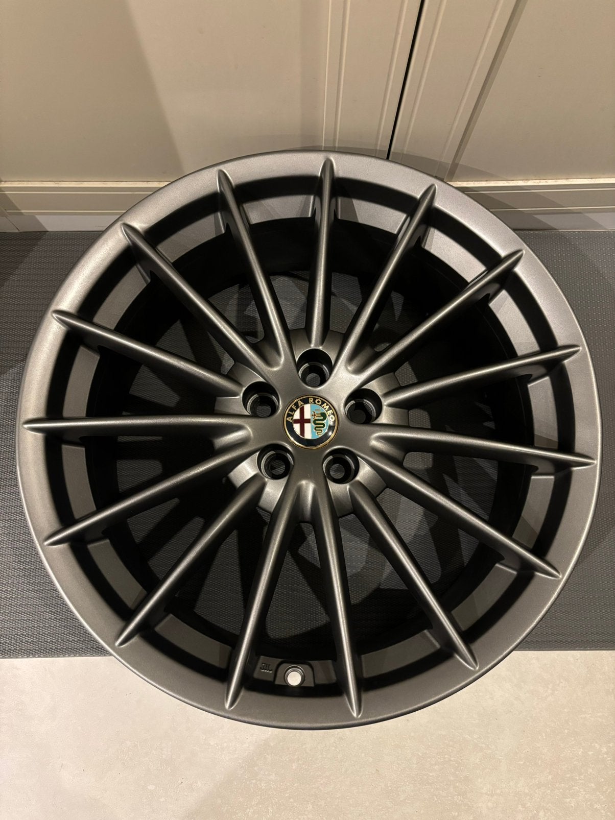 Originele 18 Inch Alfa Romeo Toora velgen 5x98 jetfin GTA, Auto-onderdelen, Ophalen, 18 inch, Velg(en), Zomerbanden