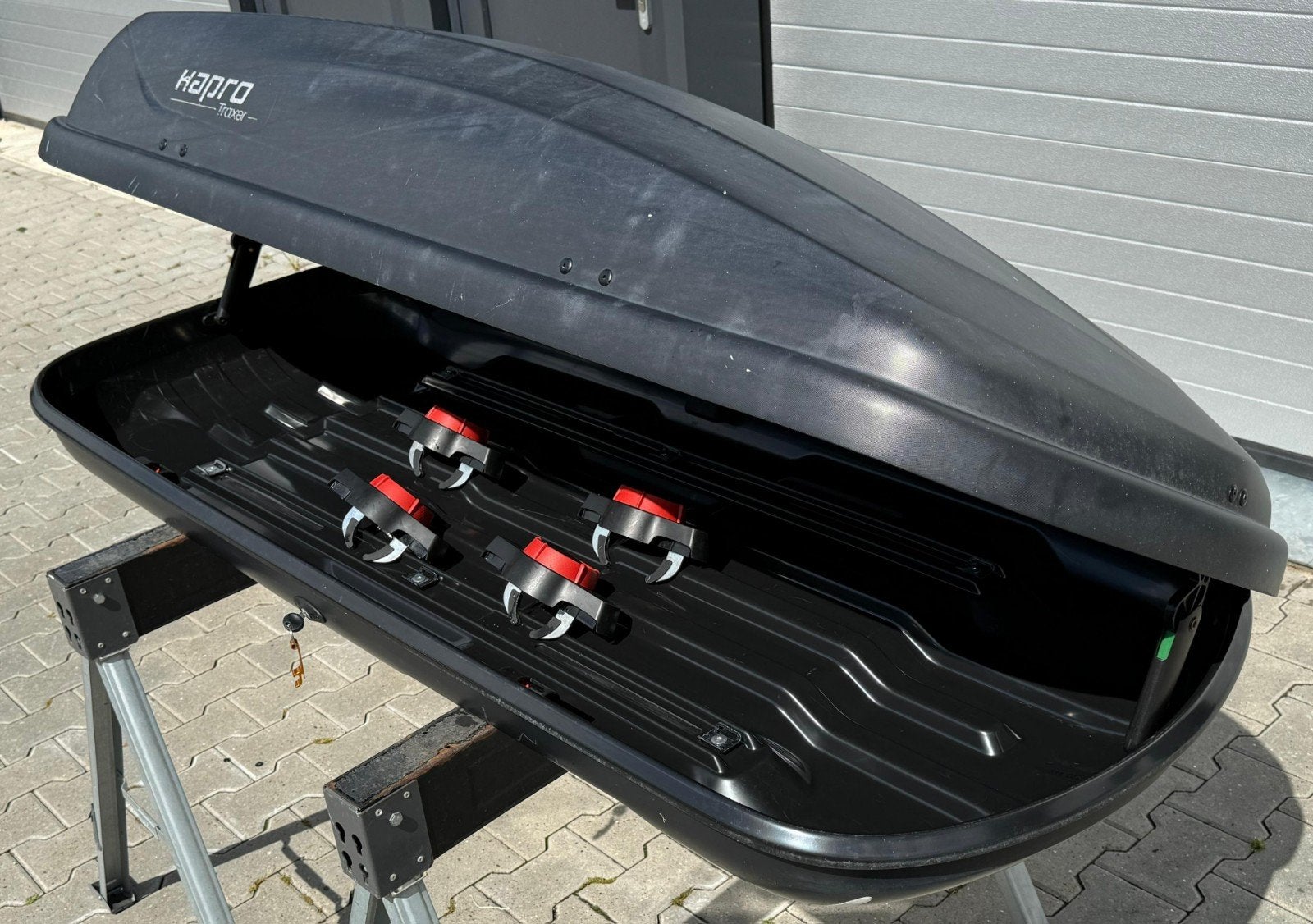 Gebruikte grote Hapro Traxer 5.6 PF zwarte dakkoffer skibox, Auto diversen, Dakkoffers, Ophalen of Verzenden, Zo goed als nieuw
