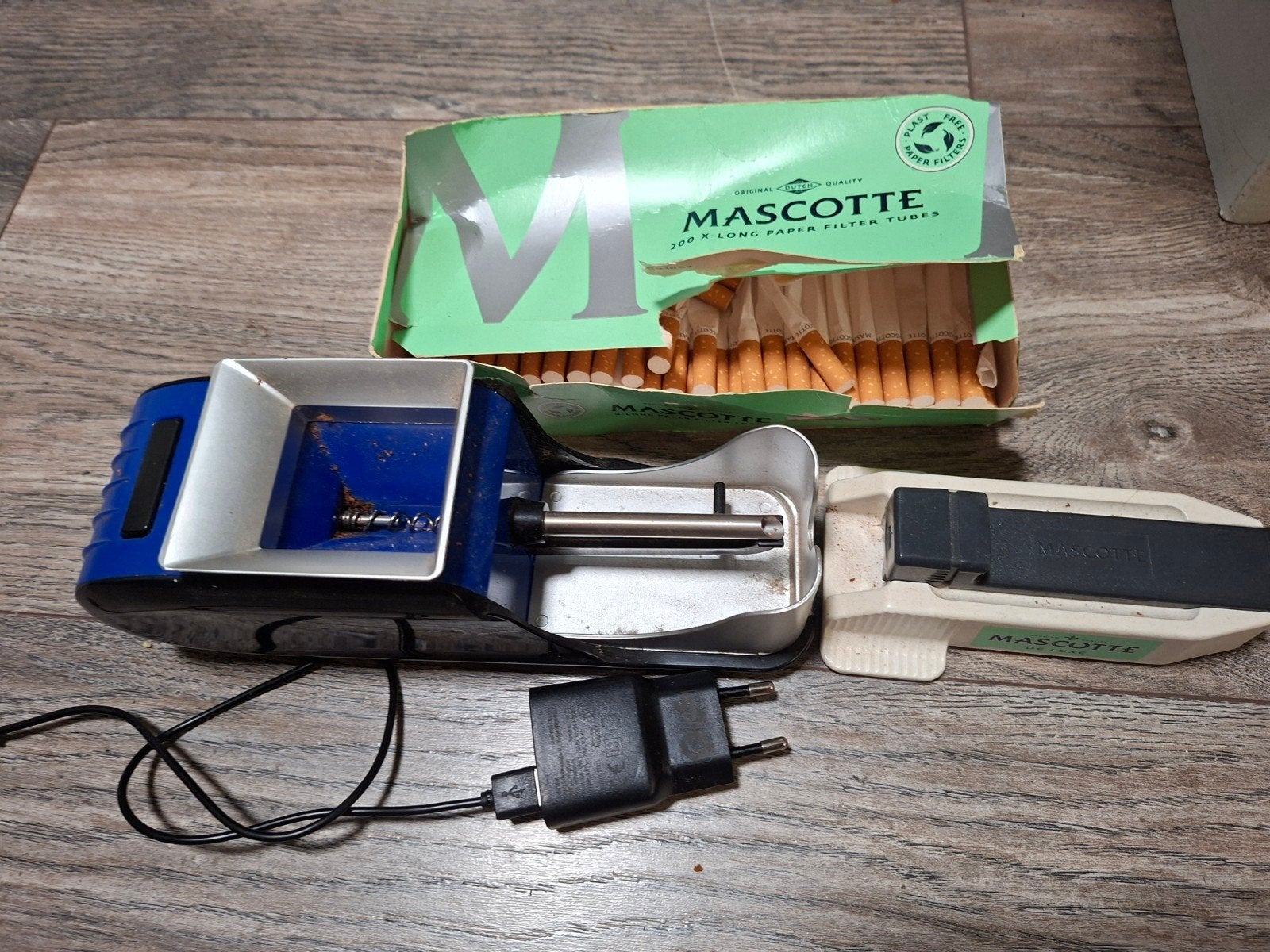 Elektrische en handmatige sigarettenmaker met filters, Ophalen of Verzenden