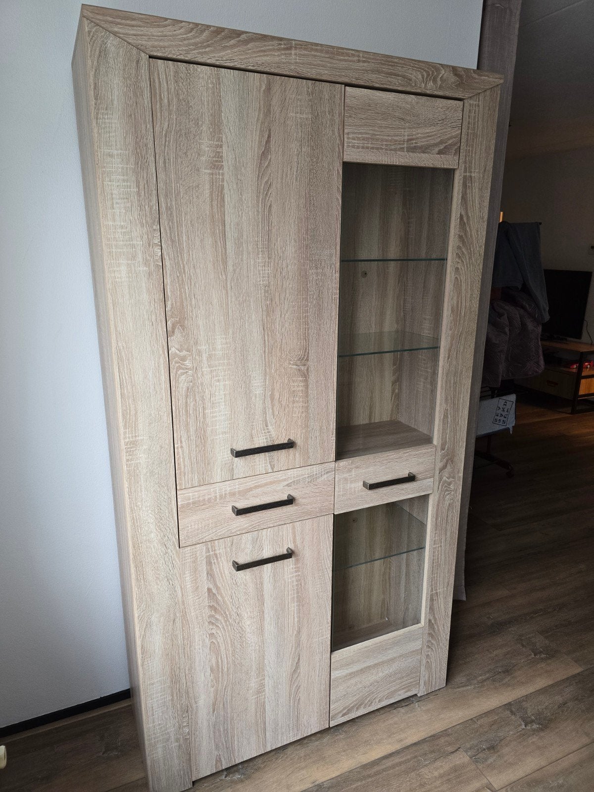 Moderne vitrinekast met lades en deuren - Zo goed als nieuw, Ophalen, Met lade(s), Overige houtsoorten, 50 tot 100 cm