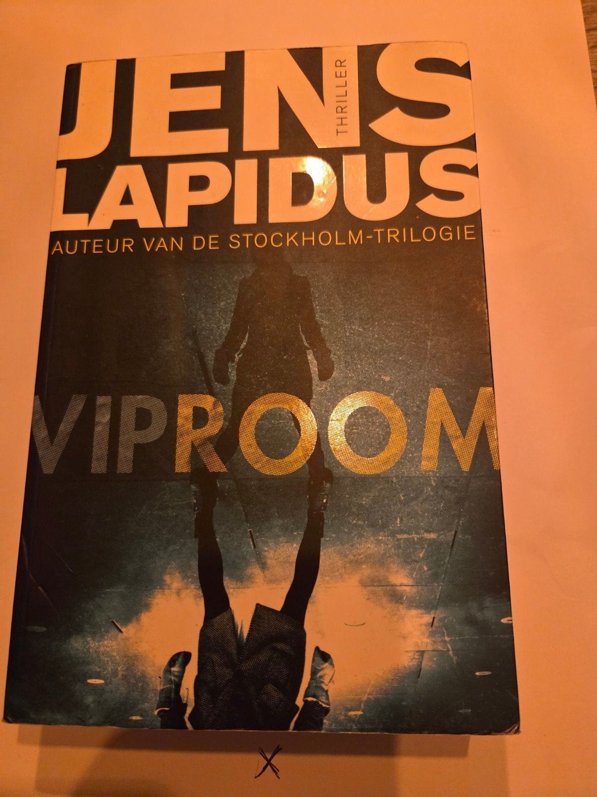 Jens Lapidus - VIP Room (Thriller), Ophalen of Verzenden, Gelezen, Jens Lapidus, Scandinavië