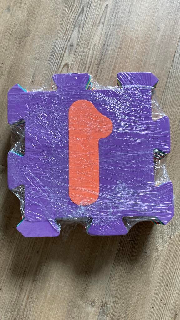 9 vloertegels foam, Ophalen, Zo goed als nieuw