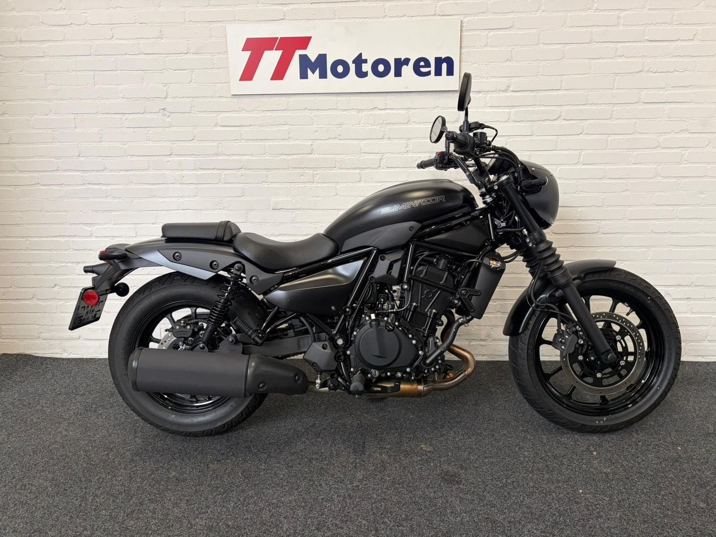 KAWASAKI ELIMINATOR 500 SE (bj 2026) 1,019 km, 2 cilinders, Chopper, Bedrijf, Onbekend