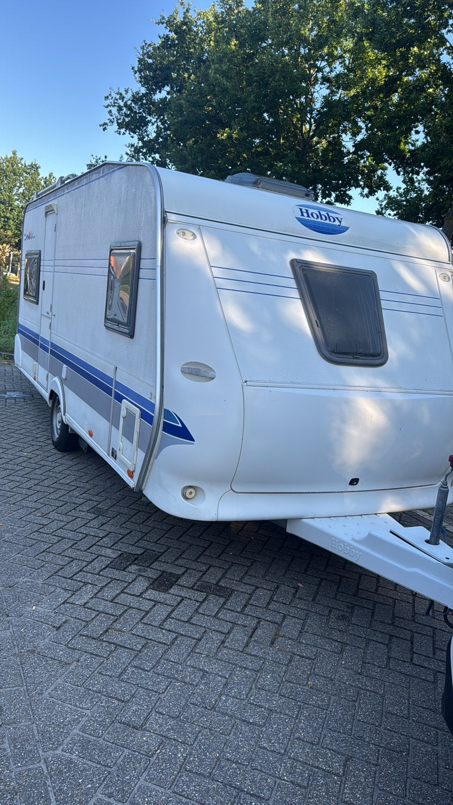 Hobby 495, stapelbed, fransbed, mover, BOVAG 2026, Caravans en Kamperen, Caravans, Rondzit, Hobby, Frans bed, Particulier