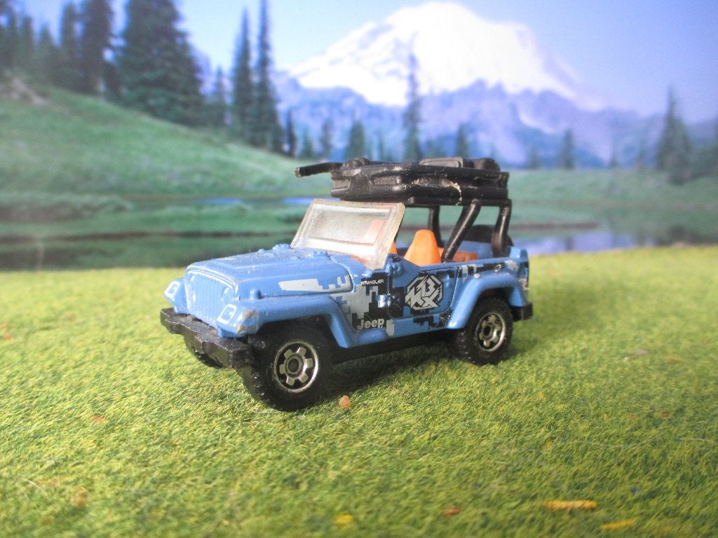 1:56 1998 Jeep Wrangler Matchbox MB486 2013 Battle 5-Pack, Ophalen of Verzenden, Zo goed als nieuw, Auto