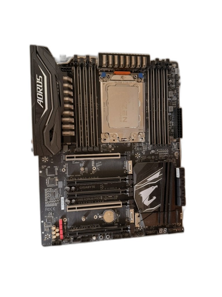 Gigabyte X399 + Threadripper 1920X + be quiet! TR4 bundel, Ophalen of Verzenden, Gebruikt, DDR4