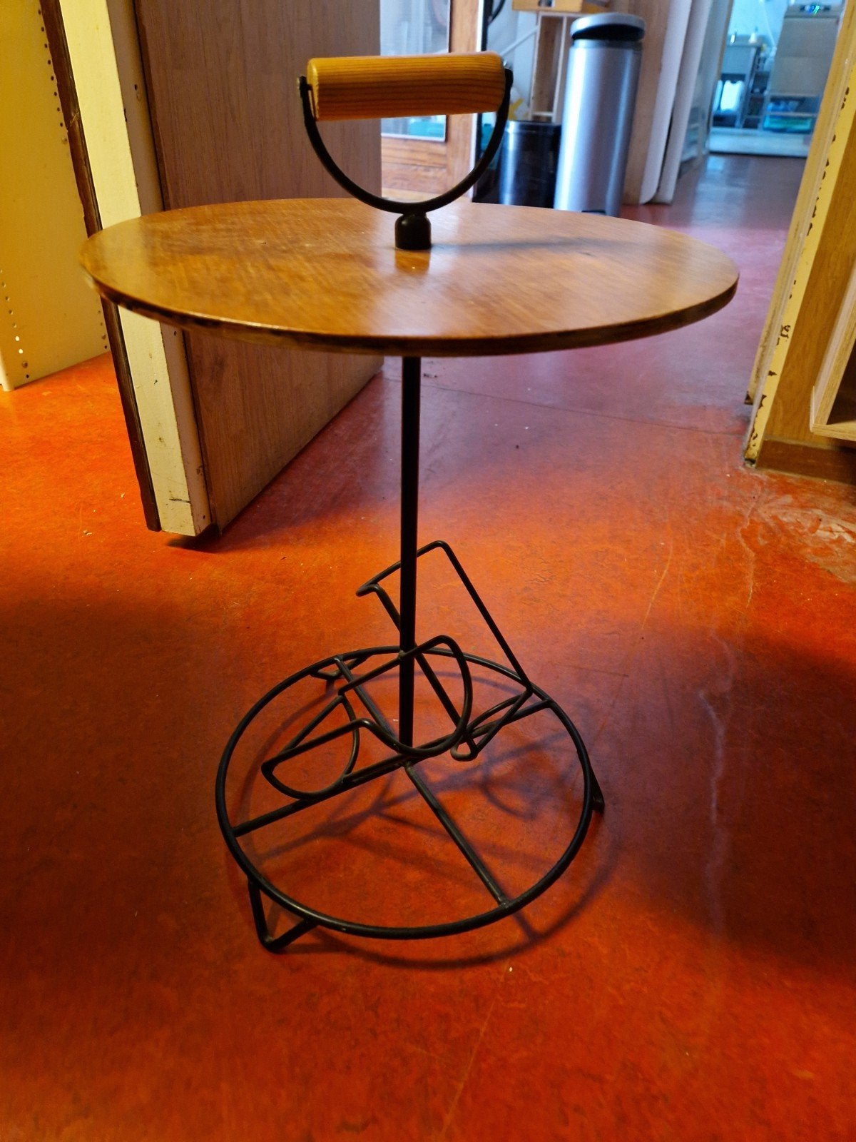 Vintage wijntafel jaren 50 a 60, Ophalen, Rond, Minder dan 55 cm, Minder dan 45 cm