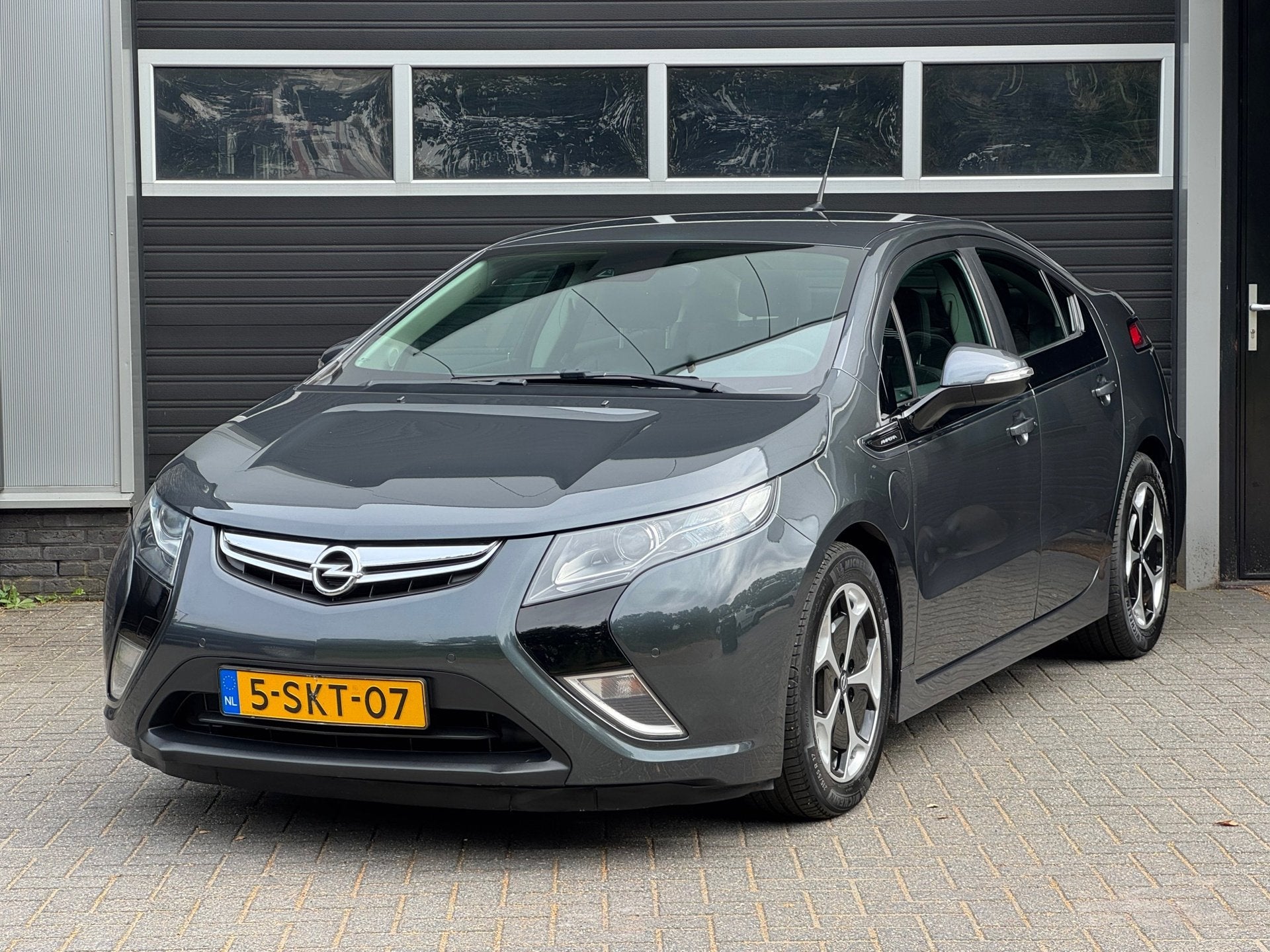 Opel Ampera 1.4 New Apk Navi full map Cruise Pdc Comforseats, Auto's, Euro 5, 86 pk, 1398 cc, 4 cilinders
