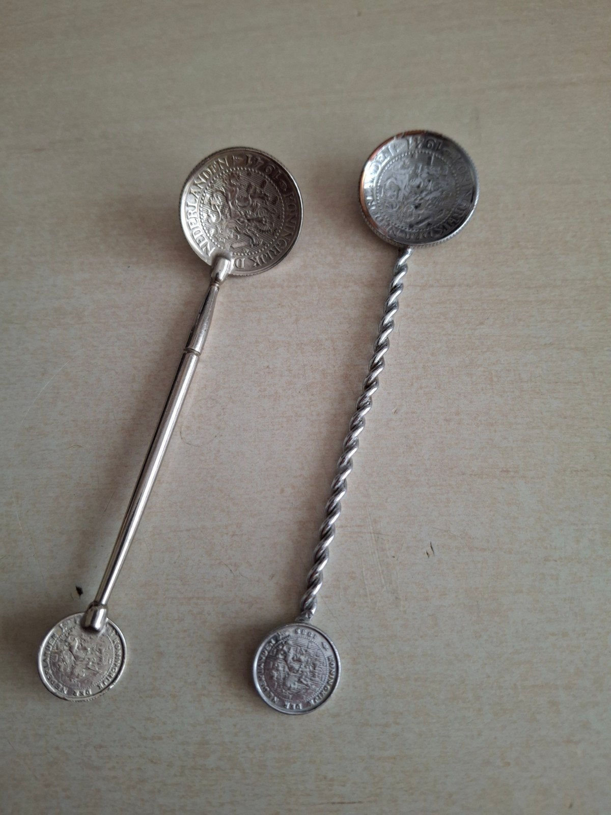 verzilverde lepeltjes 21/2 cent en 1/2 cent, Ophalen of Verzenden
