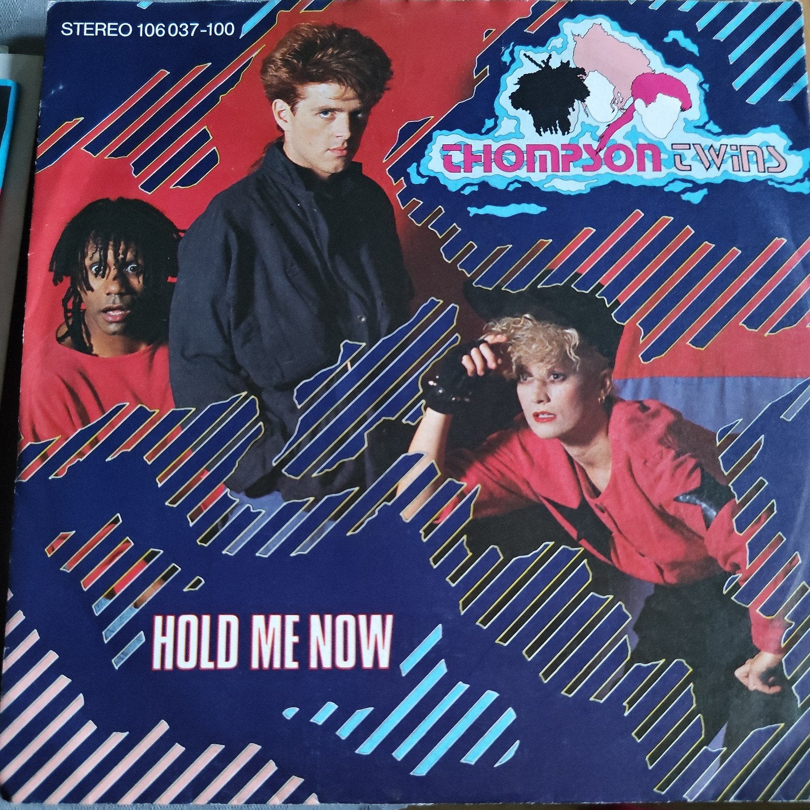 Thompson Twins - Hold Me Now (Single, 1983), Ophalen of Verzenden, Gebruikt, Pop
