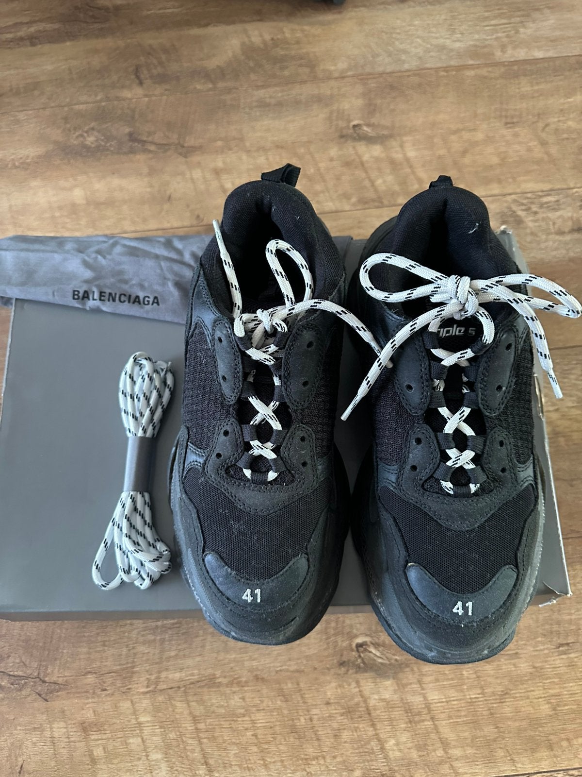 Balenciaga triple s  zwart maat 41 super staat origineel, Ophalen of Verzenden, Zo goed als nieuw