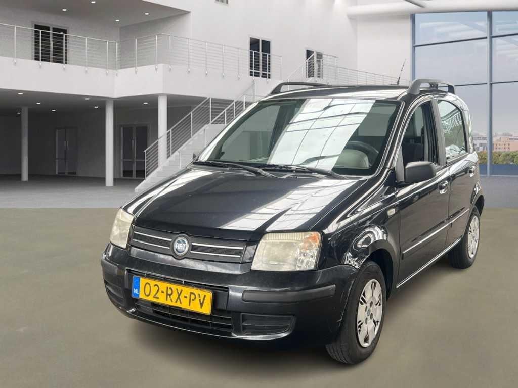 Fiat - 2005 - Panda - 1.2 Navigator - Personenauto, Auto's, Voorwielaandrijving, Gebruikt, Zwart, Origineel Nederlands